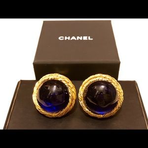 💯Authentic Chanel Clip On Earrings
